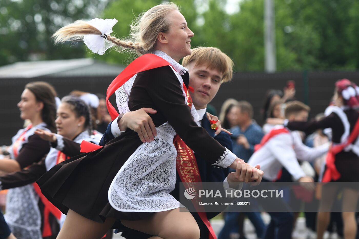 Последний звонок в регионах России