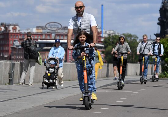 В Москве появились "медленные зоны" для электросамокатов