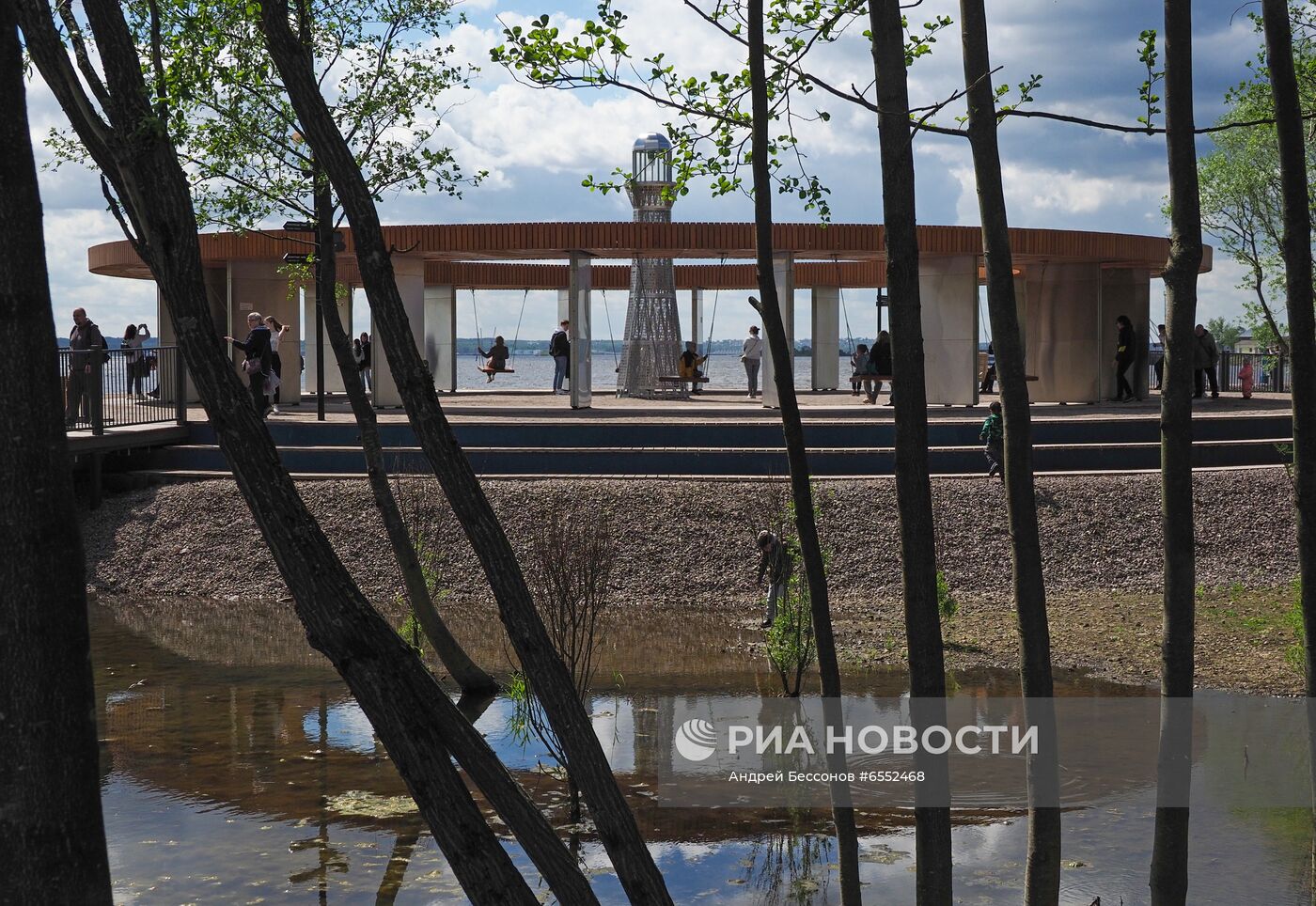 Открытие водного сообщения между "Островом фортов" и Санкт-Петербургом