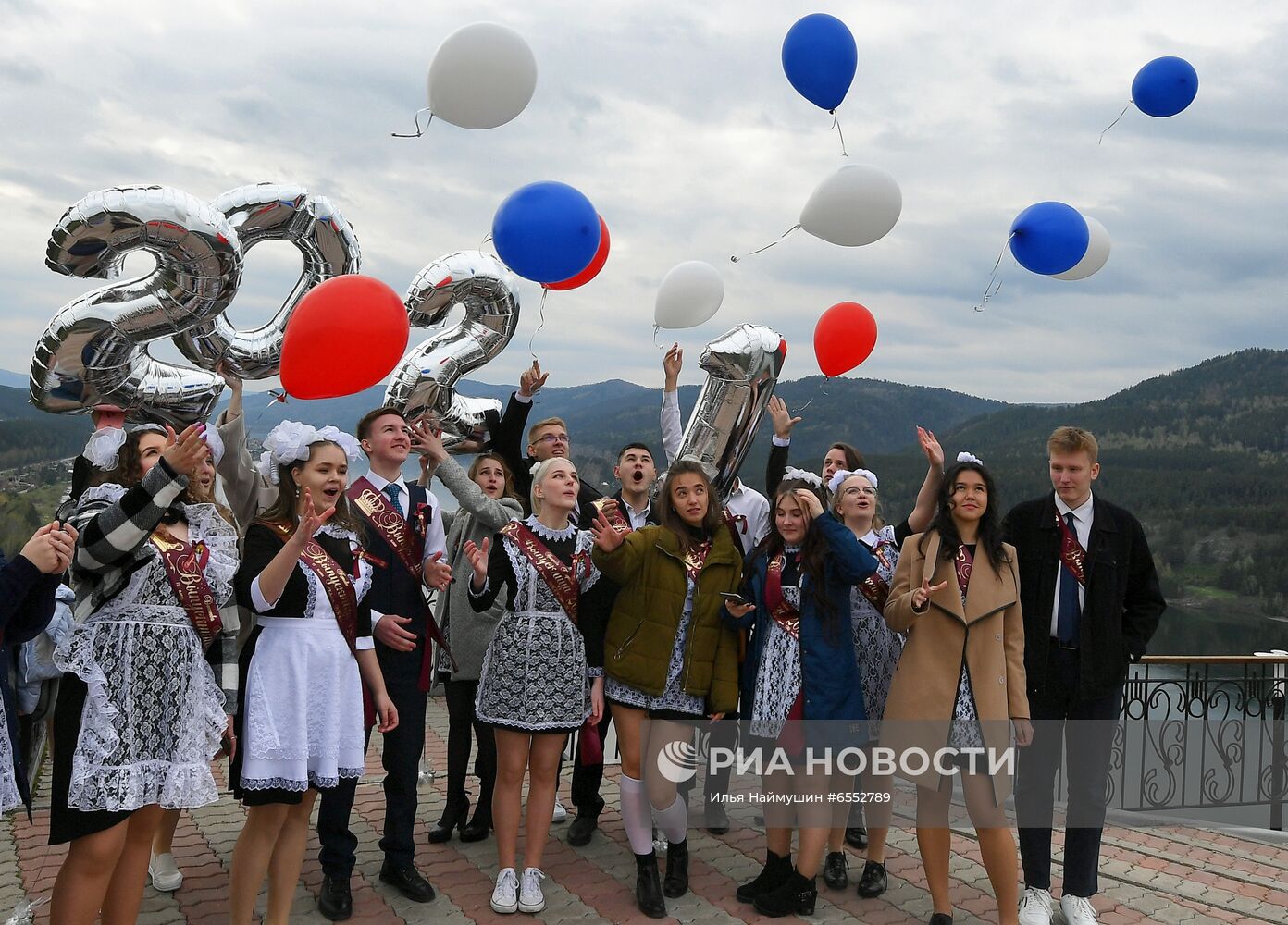 Последний звонок в регионах России