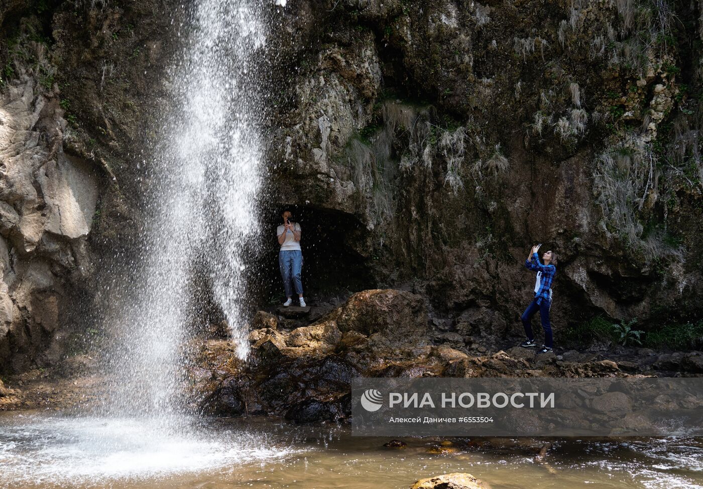 Медовые водопады в Карачаево-Черкесии