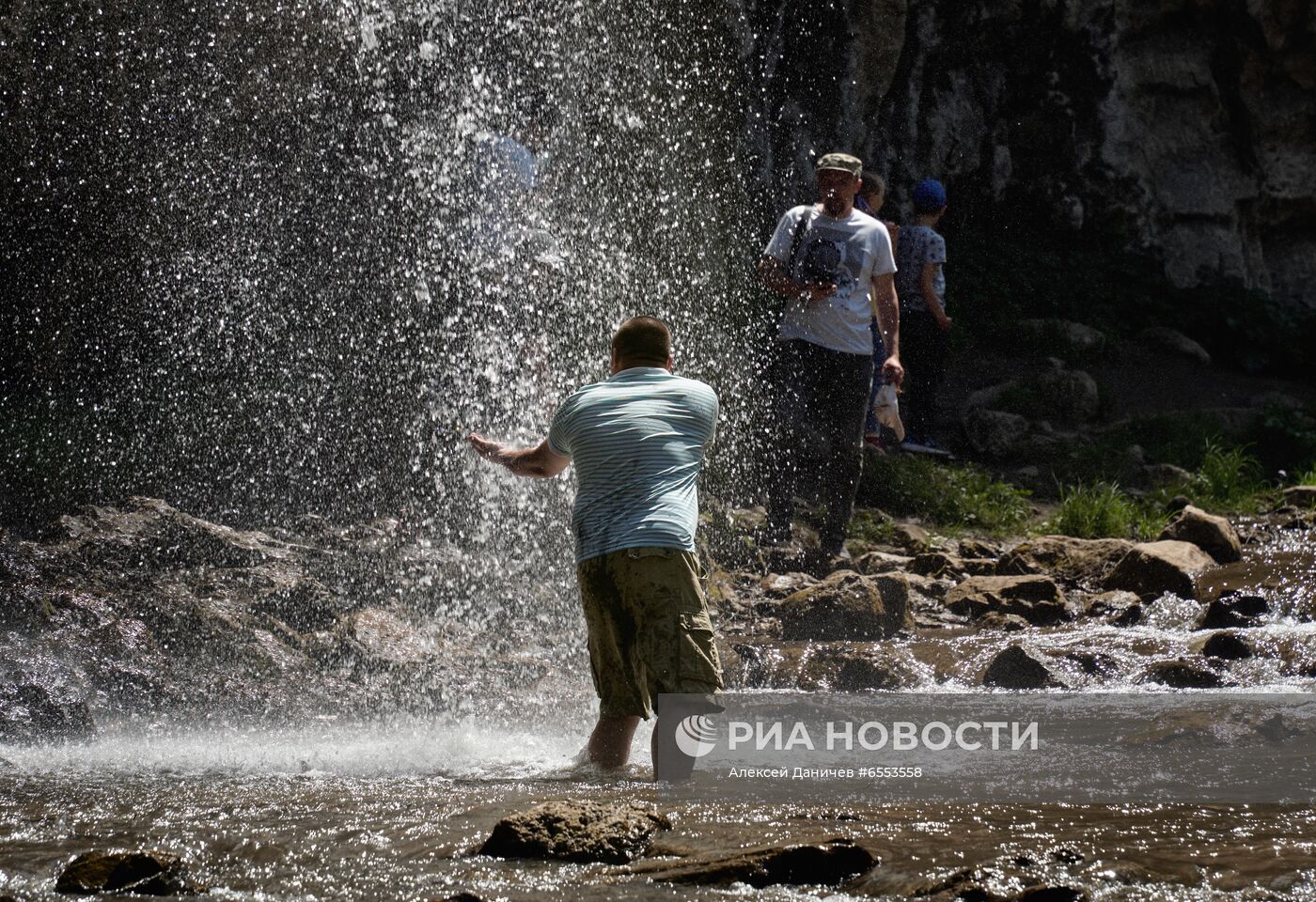 Медовые водопады в Карачаево-Черкесии