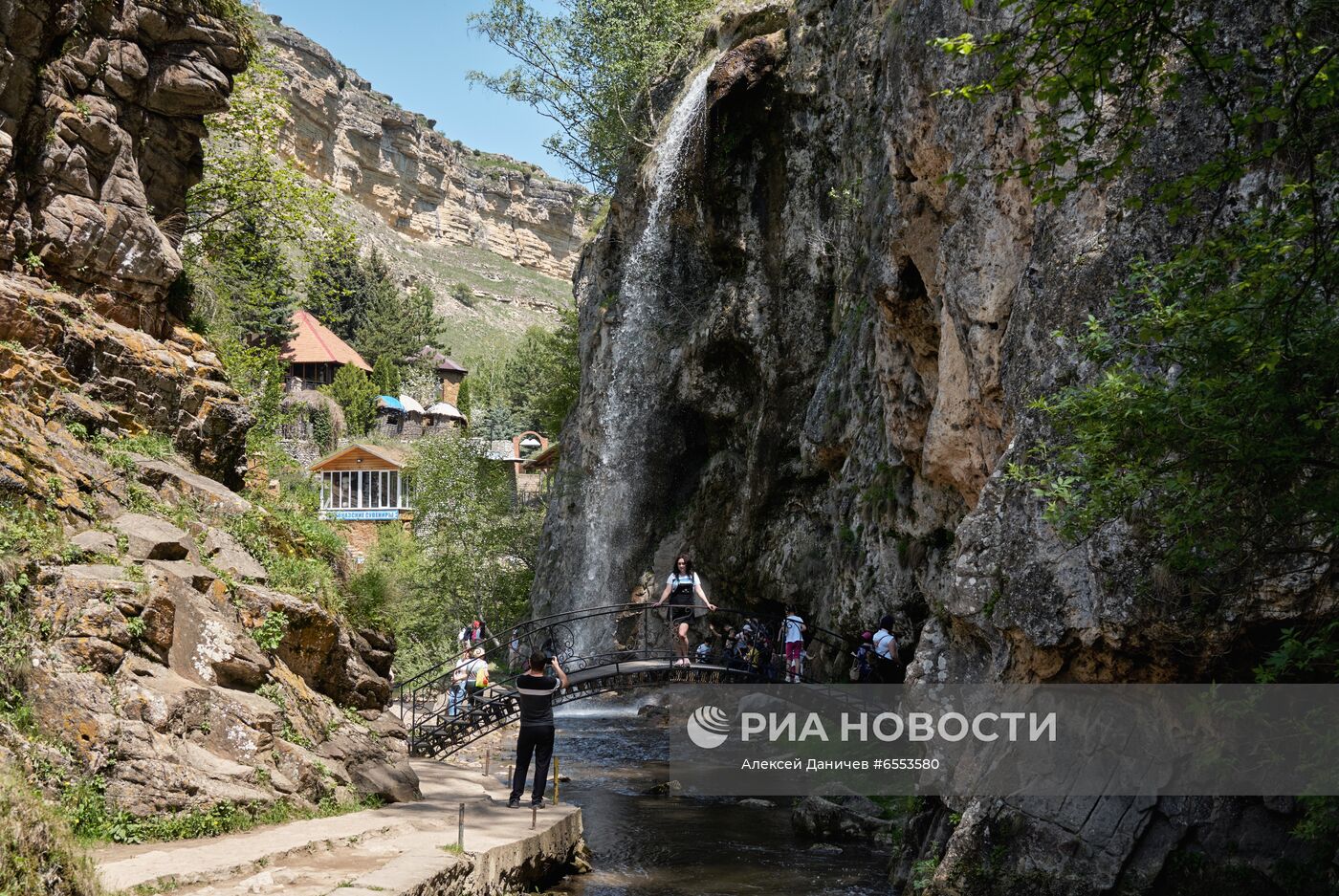 Медовые водопады в Карачаево-Черкесии