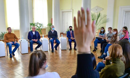 Рабочая поездка вице-премьера Д. Чернышенко в Камчатский край. День третий