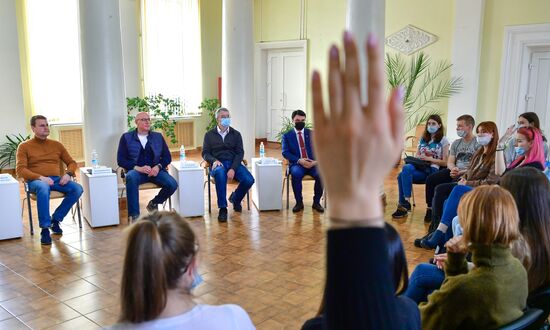 Рабочая поездка вице-премьера Д. Чернышенко в Камчатский край. День третий