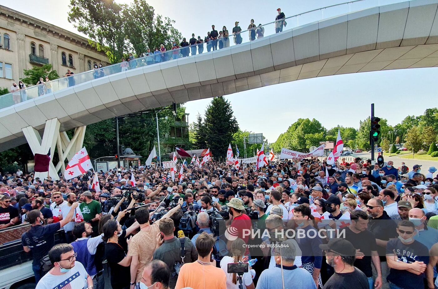 Акция противников строительства ГЭС в Грузии