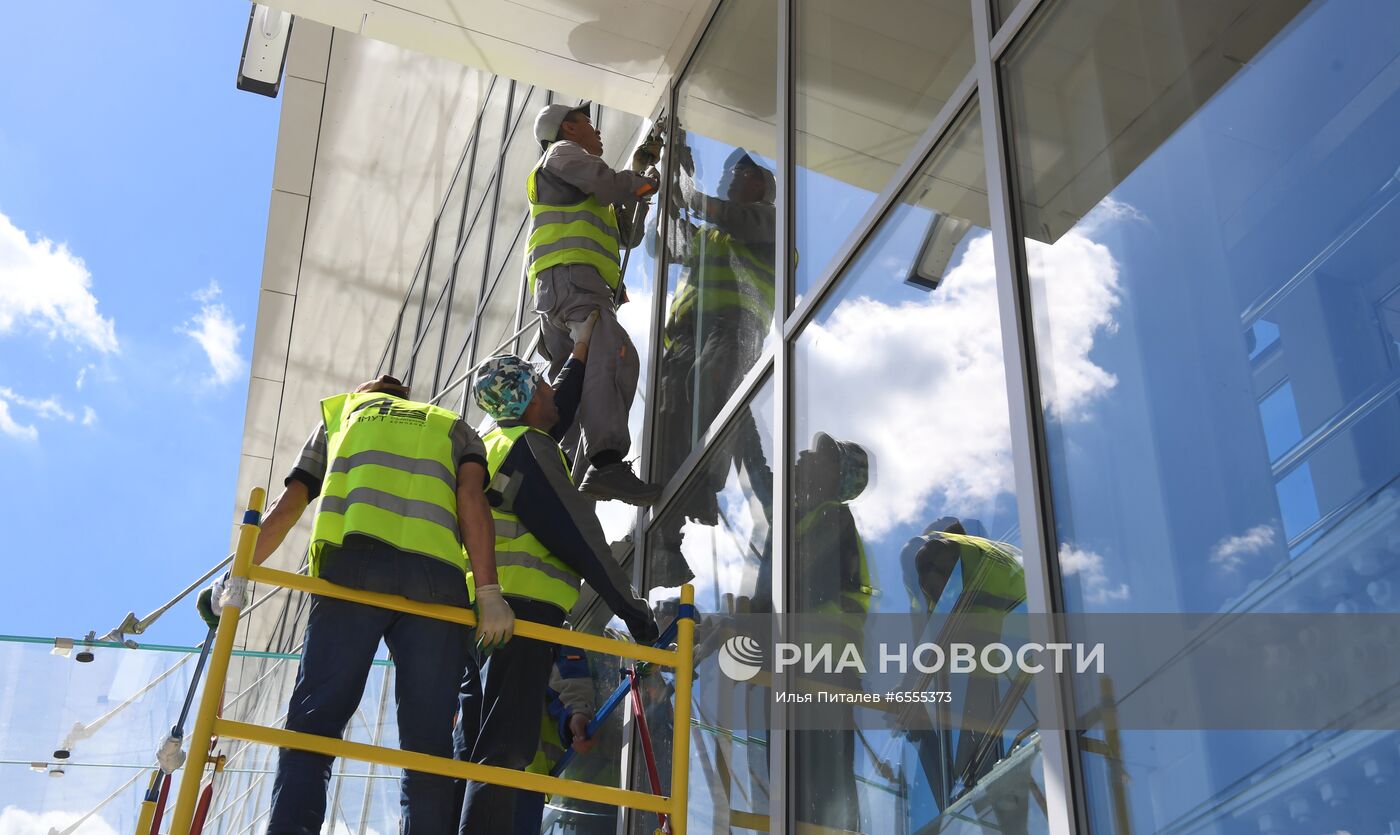 Строительство нового вокзального комплекса Восточный