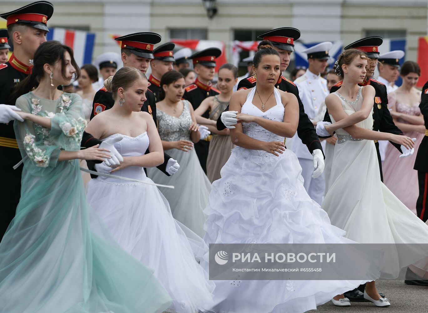 Последний звонок в филиале Нахимовского военно-морского училища