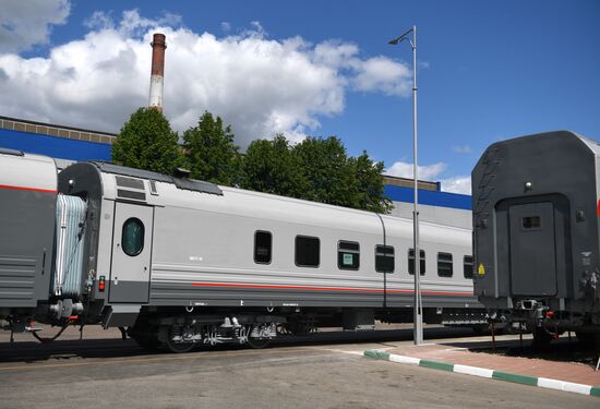 Передача новых пассажирских вагонов Южно-Кавказской железной дороге 