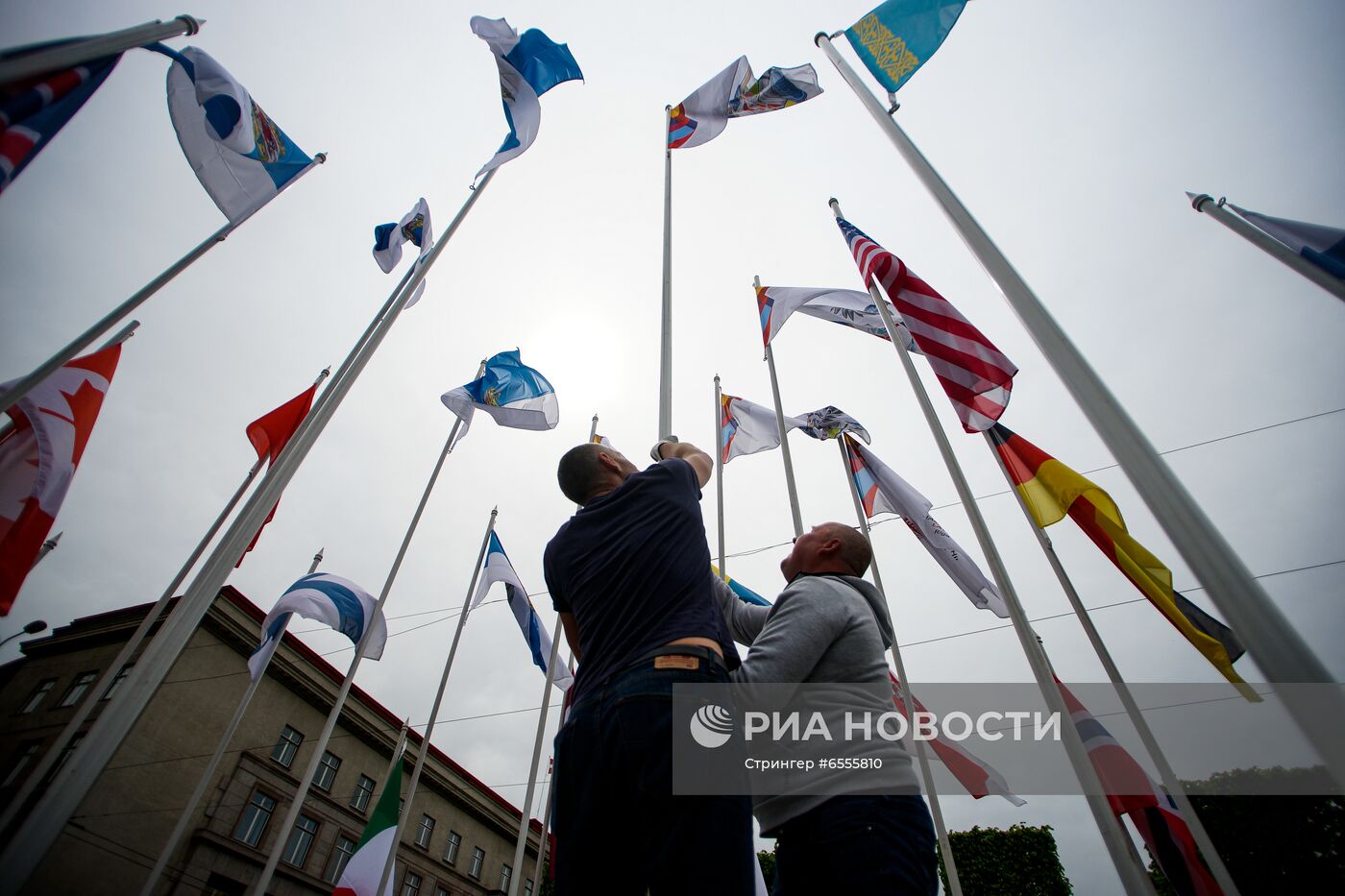 В Риге сняли флаги Международной хоккейной федерации