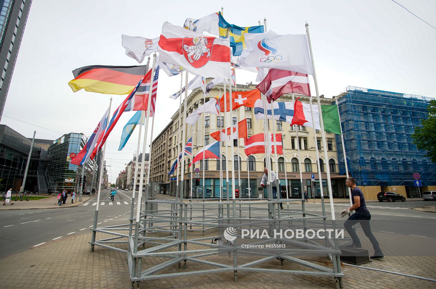 В Риге сняли флаги Международной хоккейной федерации