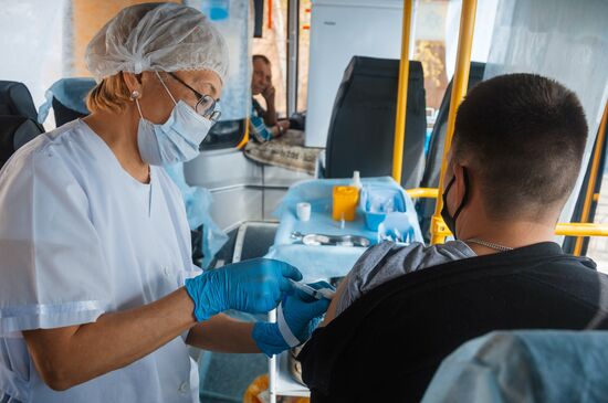 Вакцинация жителей Якутии от Covid-19