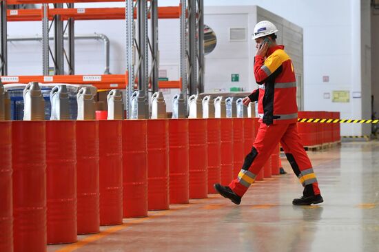 Завод по производству смазочных материалов "Шелл"