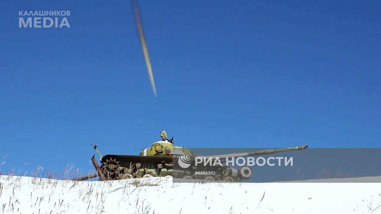 Испытания управляемых ракет "Вихрь"