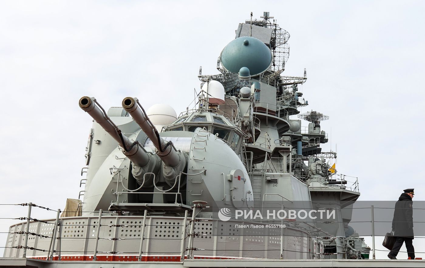 Учения Северного флота "Кумжа-2021" с участием крейсера "Пётр Великий"