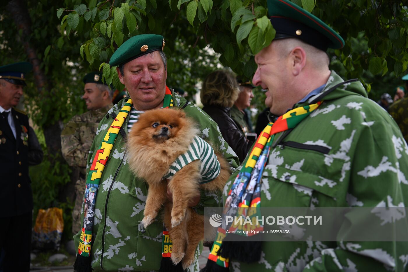 Празднование Дня пограничника в регионах России