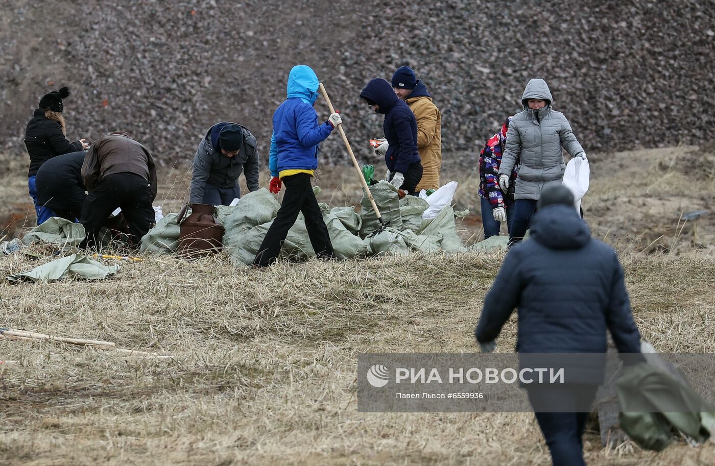 Туристический субботник в Териберке