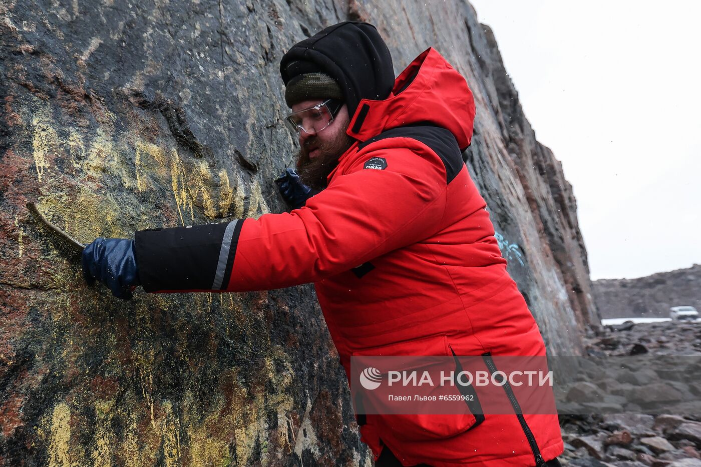 Туристический субботник в Териберке