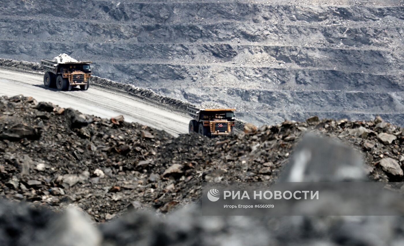 Золоторудное месторождение "Кумтор" в Киргизии