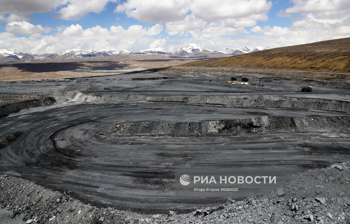 Золоторудное месторождение "Кумтор" в Киргизии