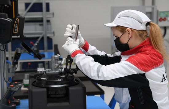 Старт серийного производства автомобилей Aurus Senat 