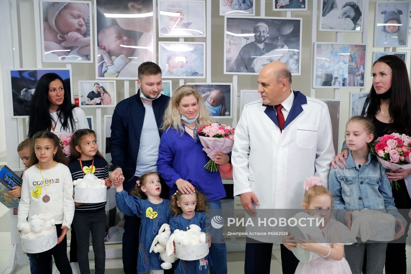 Премьер-министр РФ М. Мишустин посетил медицинский центр им. Кулакова