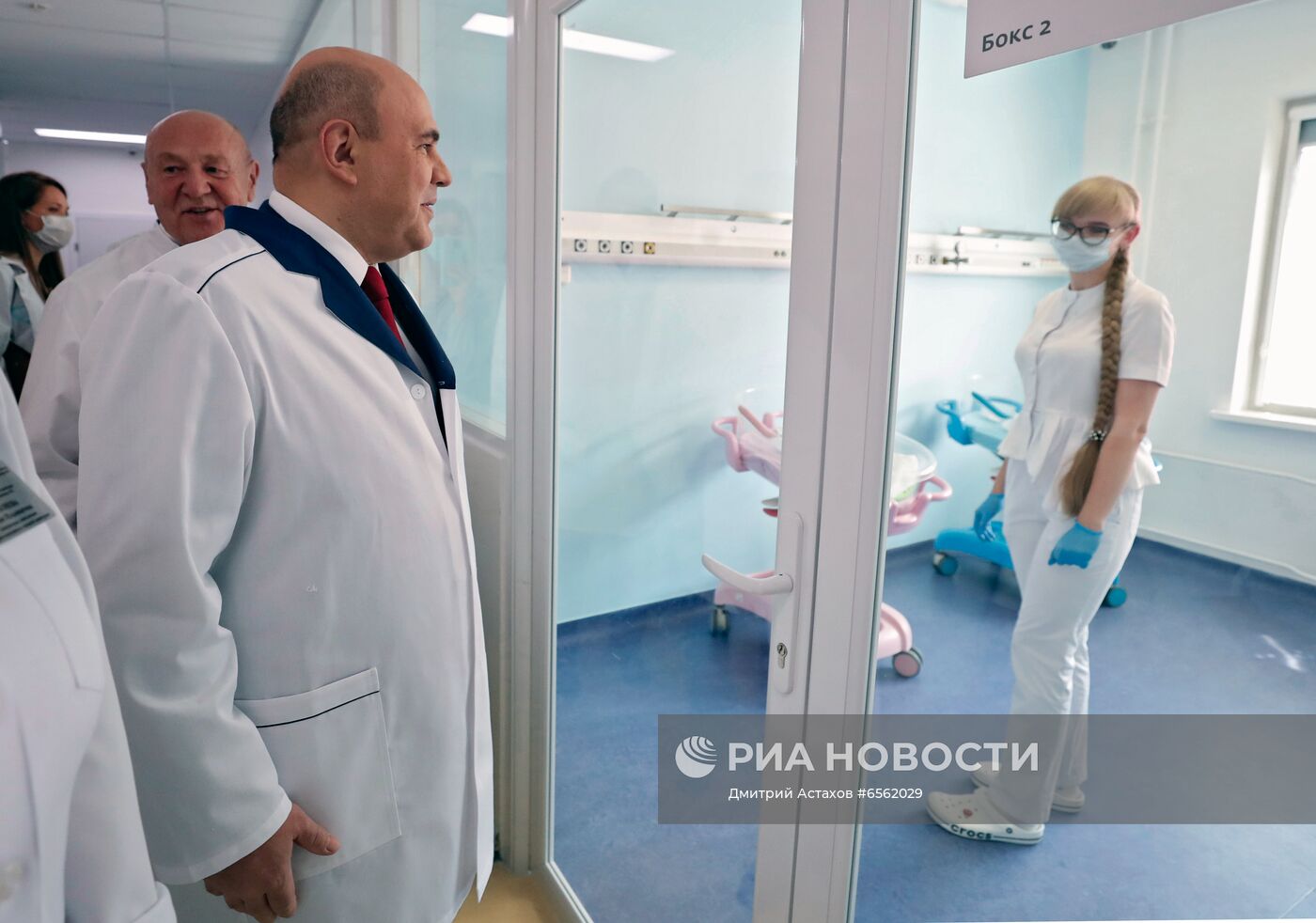 Премьер-министр РФ М. Мишустин посетил медицинский центр им. Кулакова