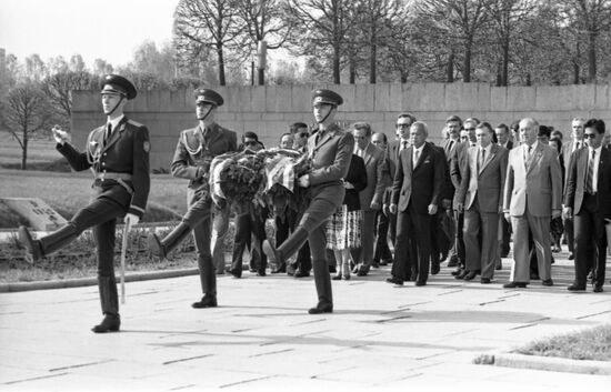 Визит в СССР премьер-министра Таиланда Прем Тинсуланона