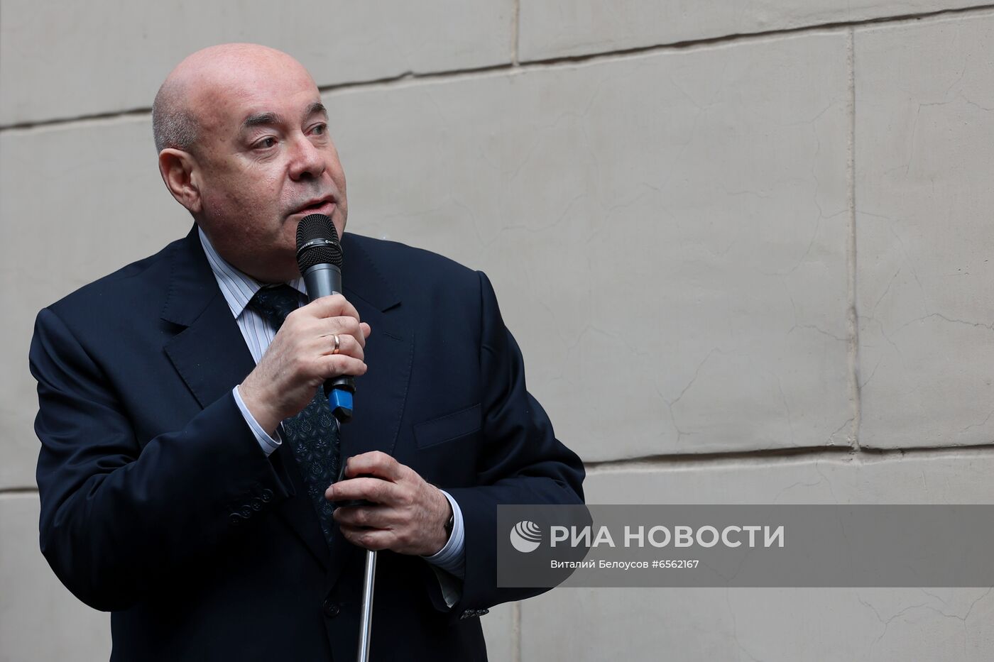 Открытие мемориальной доски композитору А. Островскому