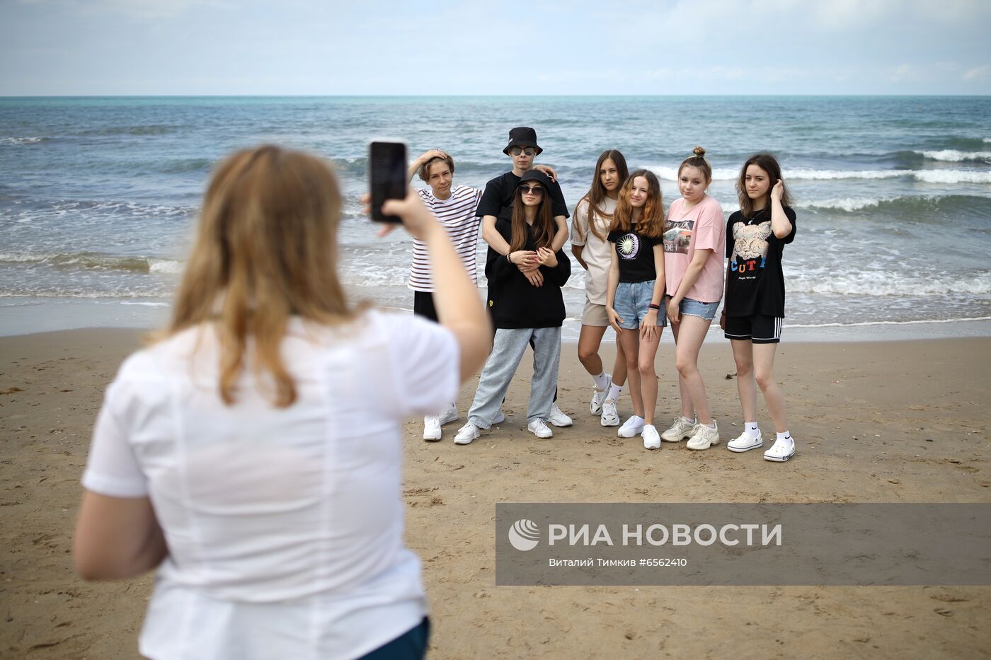 Начало летнего сезона в детском лагере "Орлёнок"