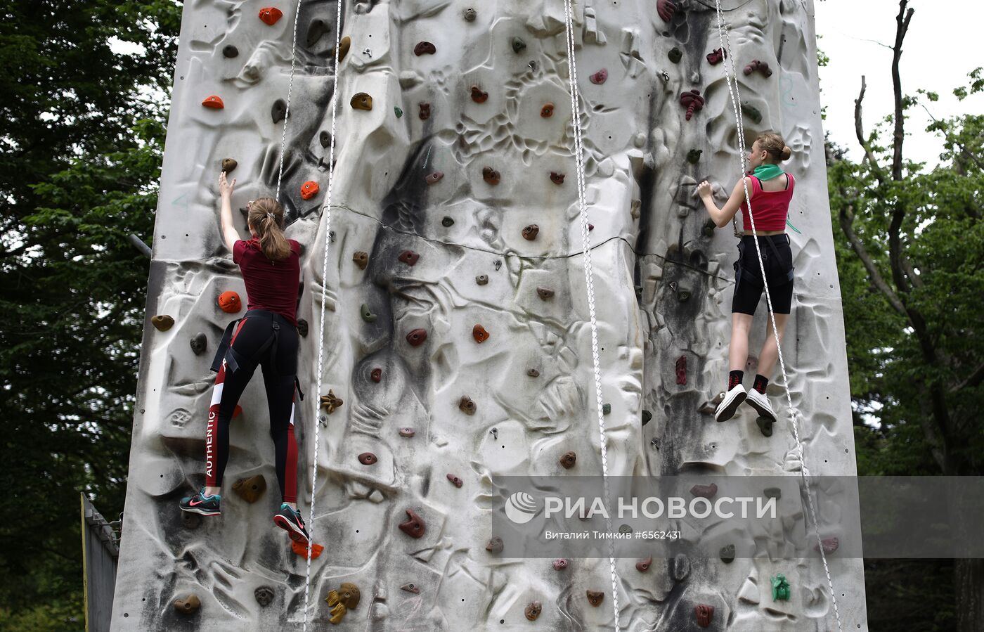 Начало летнего сезона в детском лагере "Орлёнок"