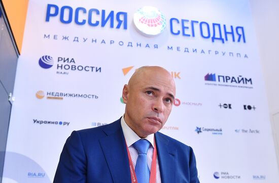 ПМЭФ-2021. Работа стенда МИА "Россия сегодня" 