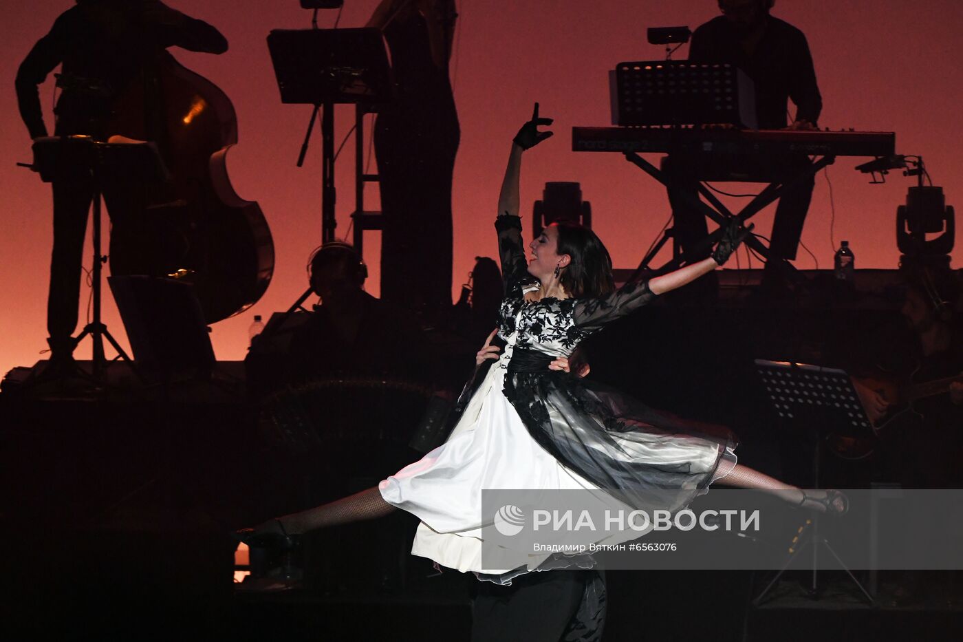 Премьера спектакля "Танго после заката"