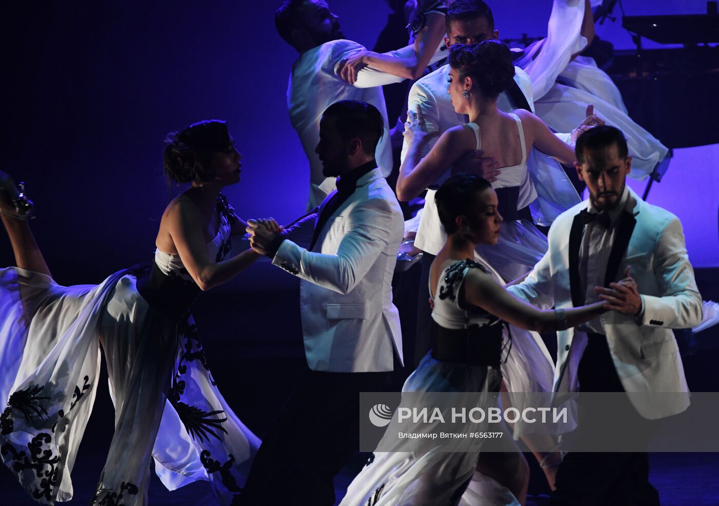 Премьера спектакля "Танго после заката"