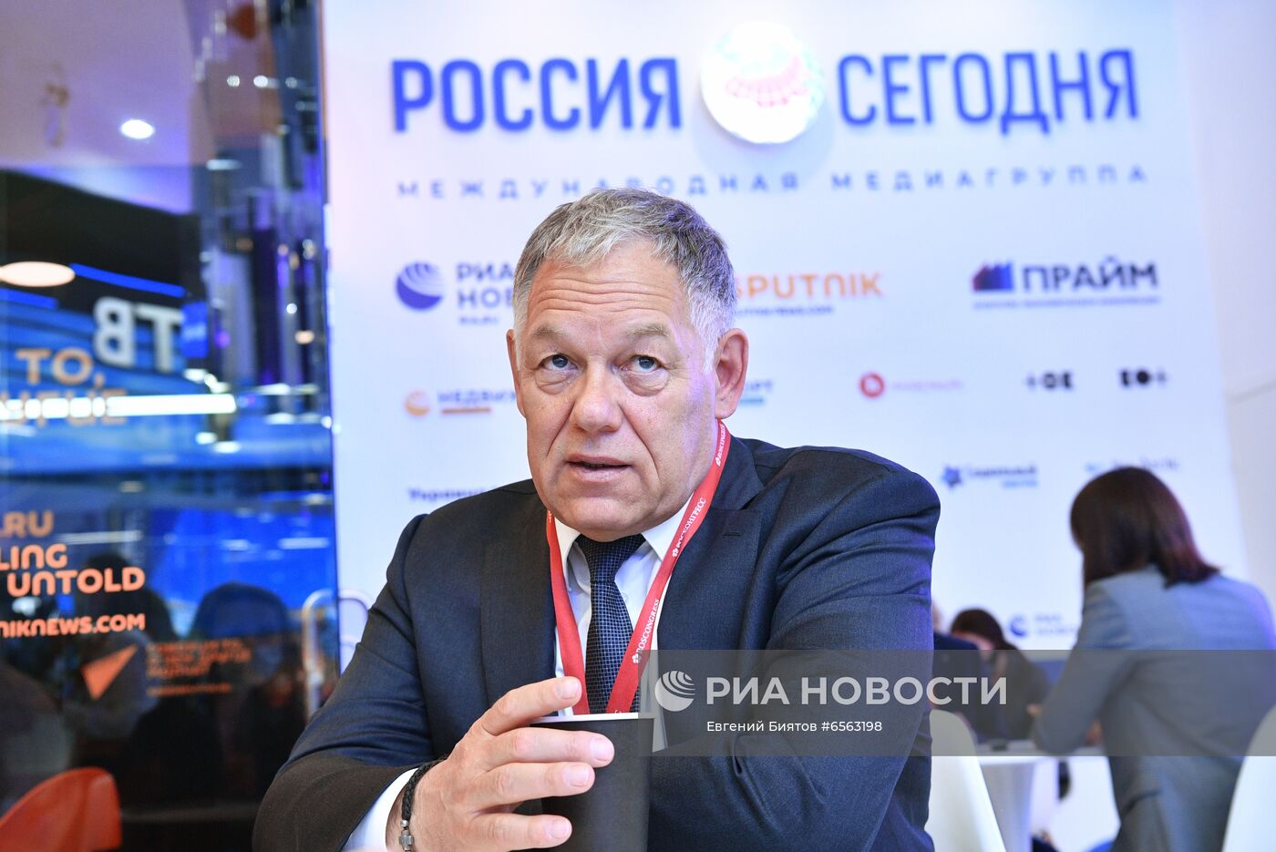 ПМЭФ-2021. Работа стенда МИА "Россия сегодня"