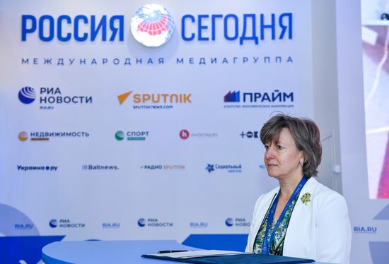 ПМЭФ-2021. Работа стенда МИА "Россия сегодня"