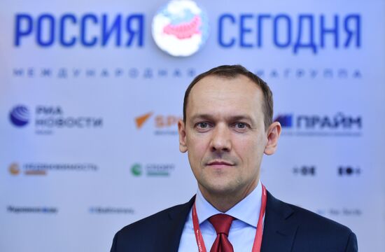 ПМЭФ-2021. Работа стенда МИА "Россия сегодня" 