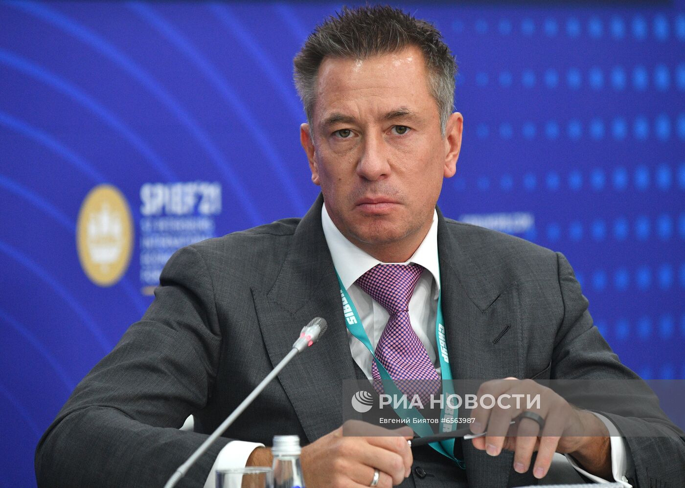 ПМЭФ-2021. Сессии. День второй 