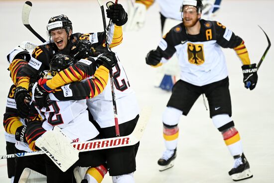 Хоккей. Чемпионат мира. Матч Швейцария - Германия