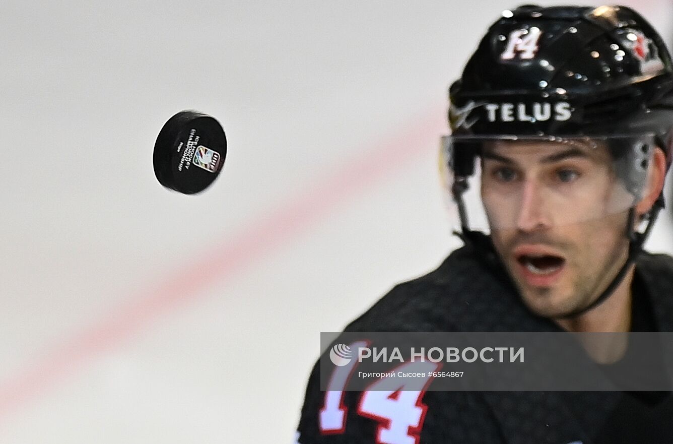 Хоккей. Чемпионат мира. Матч Россия - Канада