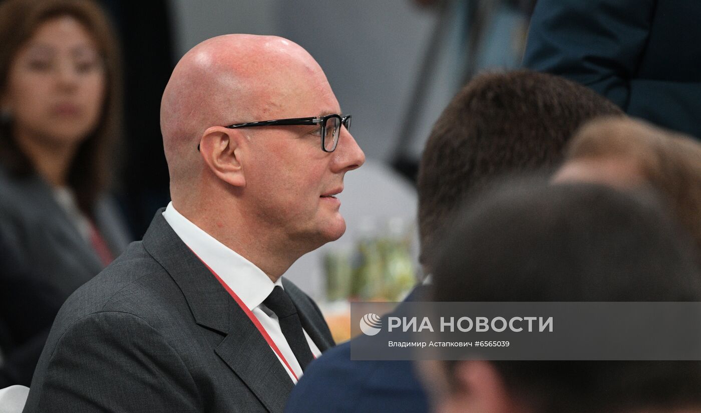 ПМЭФ-2021. Деловой завтрак Сбера