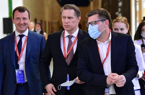 ПМЭФ-2021. Работа стенда МИА "Россия сегодня". День третий