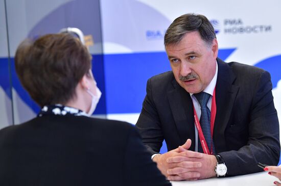 ПМЭФ-2021. Работа стенда МИА "Россия сегодня". День третий