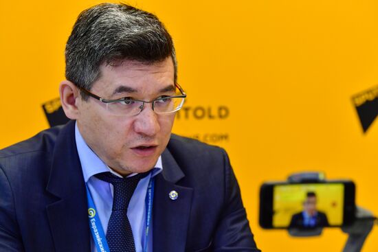 ПМЭФ-2021. Работа стенда МИА "Россия сегодня". День третий