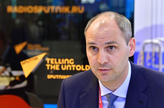 ПМЭФ-2021. Работа стенда МИА "Россия сегодня". День третий