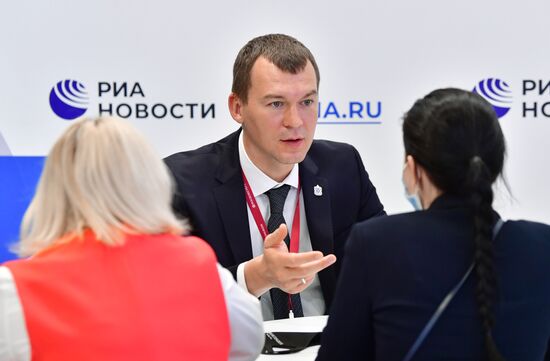 ПМЭФ-2021. Работа стенда МИА "Россия сегодня". День третий