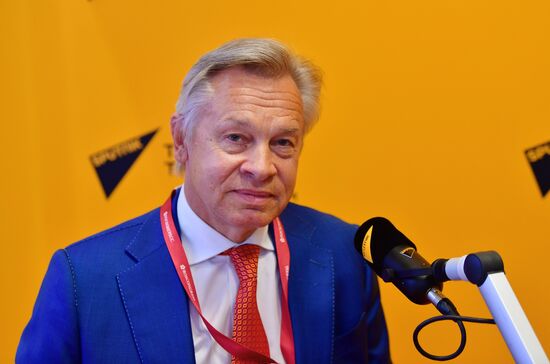 ПМЭФ-2021. Работа стенда МИА "Россия сегодня". День третий