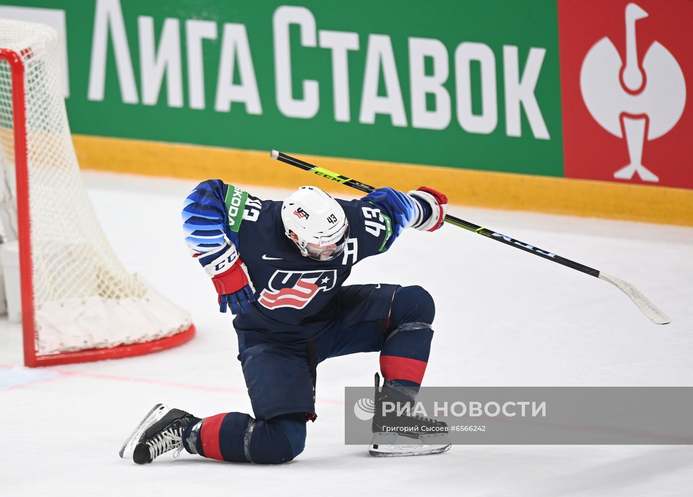 Хоккей. Чемпионат мира. Матч США - Канада