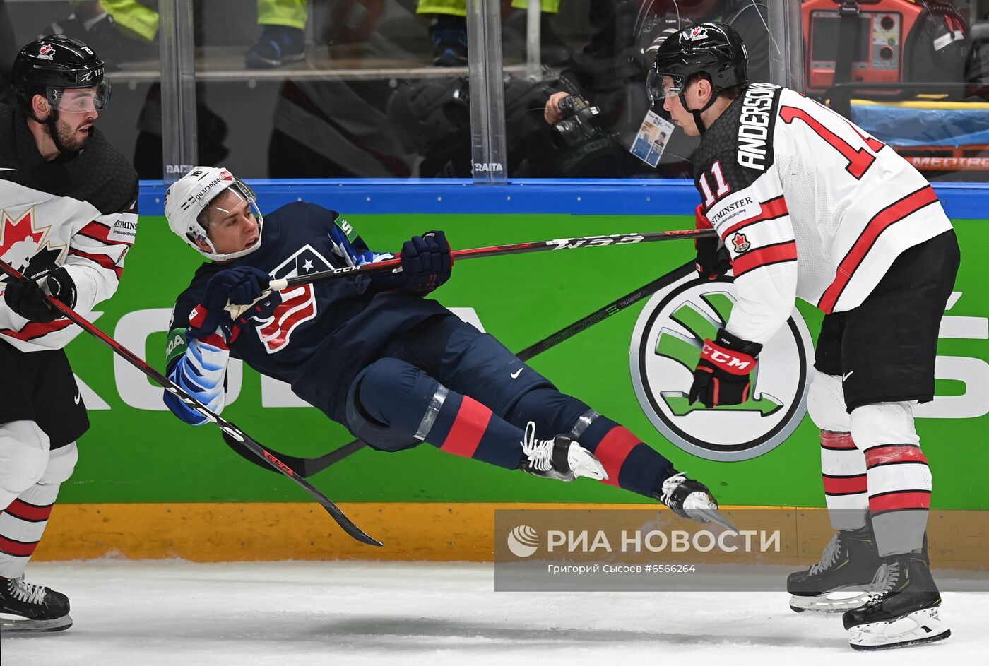 Хоккей. Чемпионат мира. Матч США - Канада