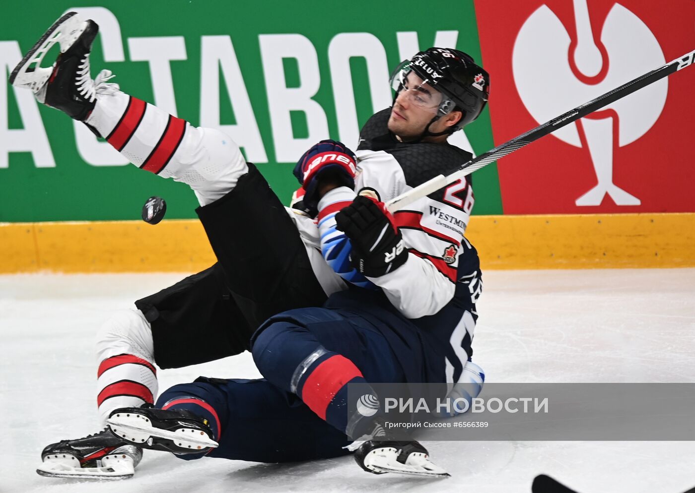 Хоккей. Чемпионат мира. Матч США - Канада